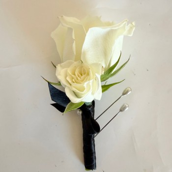 Rose & Mini rose  Buttonhole